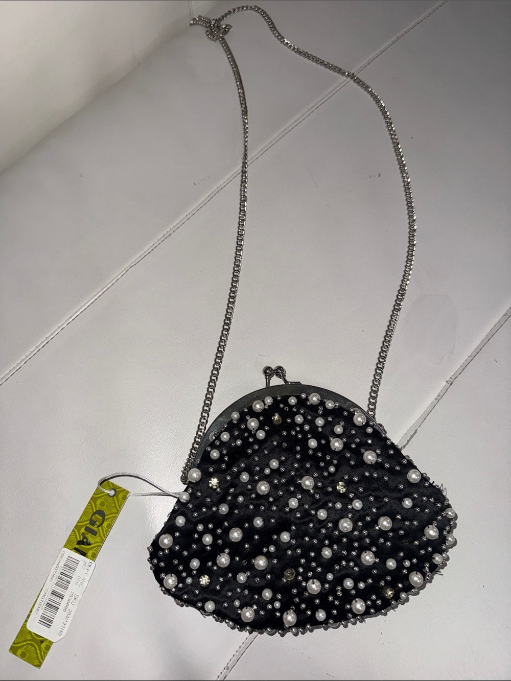 NWT Gianni Bini pearl and crystal embellished kiss-lock clutch evening bag
